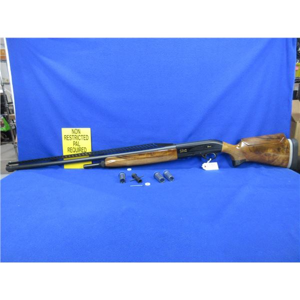 Non-Restricted - Beretta Model AL391 Urika Sport Trap in 12 Ga. 3"