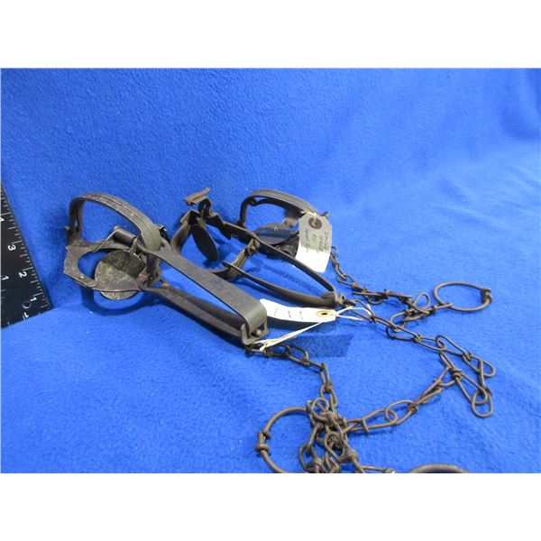 3 Vintage Traps - Hawkley Norton #1, Prott Trap (Weber Trap Co.), Diamond Brand #31