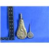 Image 2 : Vintage Banjo Style Oiler & Damaged Brass/Copper Powder Flask