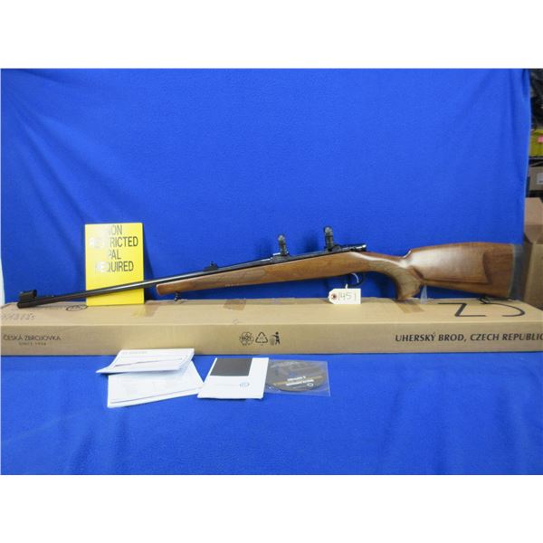 Non-Restricted - CZ Model 550 Lux in 6.5x55 SE