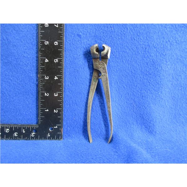 Vintage 16MM Round Ball Mold