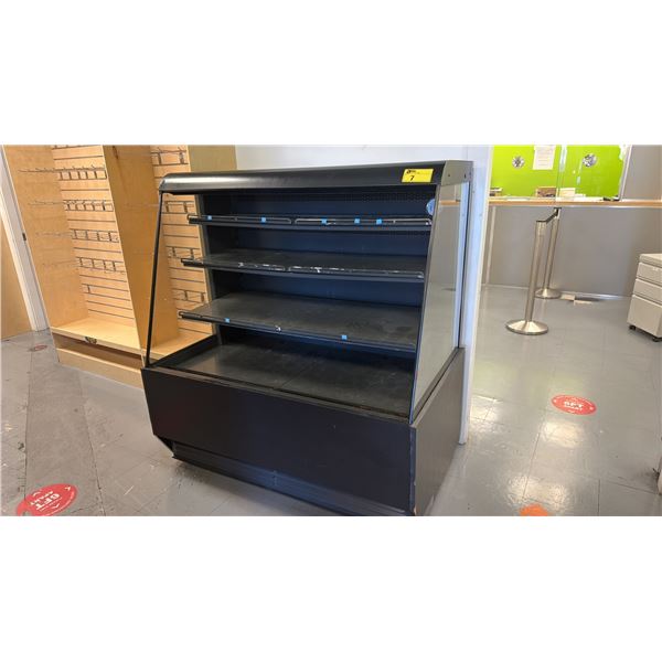 COMMERCIAL FOOD DISPLAY CABINET 220V PLUG (SOME RUSTING)