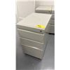 Image 1 : 4-DRAWER PORTABLE LOCKING FILE CABINET (NO KEY)
