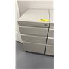 Image 1 : 4-DRAWER PORTABLE LOCKING FILE CABINET (NO KEY)