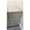 Image 1 : 4-DRAWER PORTABLE LOCKING FILE CABINET (NO KEY)