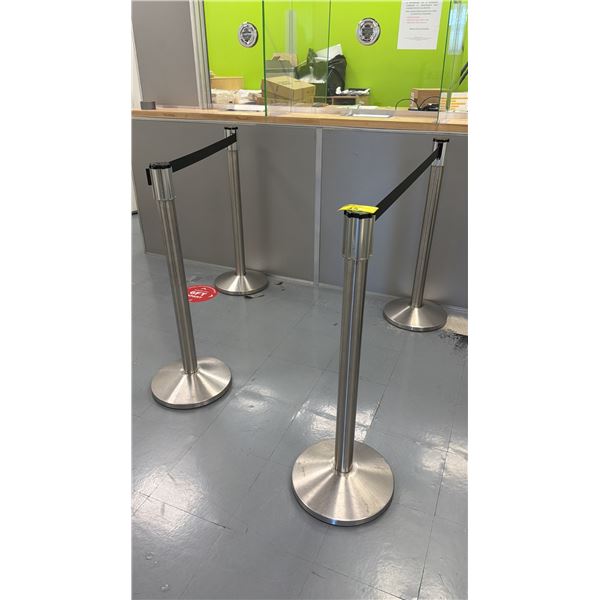 EDDIES METAL BASE PORTABLE QUEUE LINE