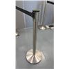 Image 2 : EDDIES METAL BASE PORTABLE QUEUE LINE
