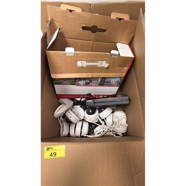 BOX OF INDOOR SECURITY CAMERA SYSTEM