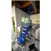Image 1 : CANWAY 7' PORTABLE WAREHOUSE STAIRCASE