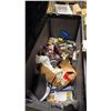 Image 2 : KETER PLASTIC STORAGE BOX WITH ASSORTED CONTENTS