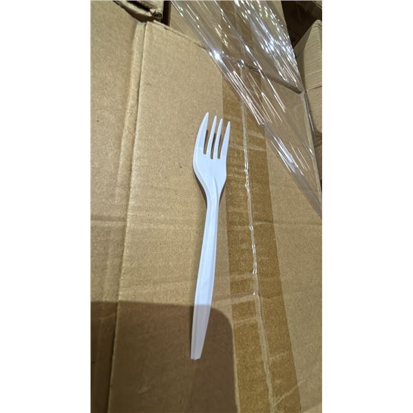 PALLET OF 154 BOXES OF THEO 6" PP PLASTIC FORKS - 1,000 PER BOX = APPROX 154,000 FORKS TOTAL *MUST
