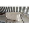 Image 2 : PALLET OF 40 BOXES OF SAYE PREMIUM 1-PLY 15" X 17" DINNER NAPKIN SUPER HEAVY - 3,000 PER BOX =