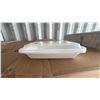 Image 2 : PALLET OF 46 BOXES OF THEO RE28 28OZ RECTANGULAR CONTAINERS WITH LIDS - 150 PER BOX - APPROX 6,900
