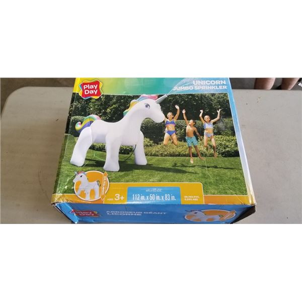 PLAY DAY UNICORN JUMBO SPRINKLER