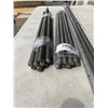 Image 3 : 3 BUNDLES OF METAL RODS APPROX 22 AND 48 INCH