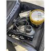 Image 3 : REEF MASTER SE LIFE CAMERA W/ CARRY CASE