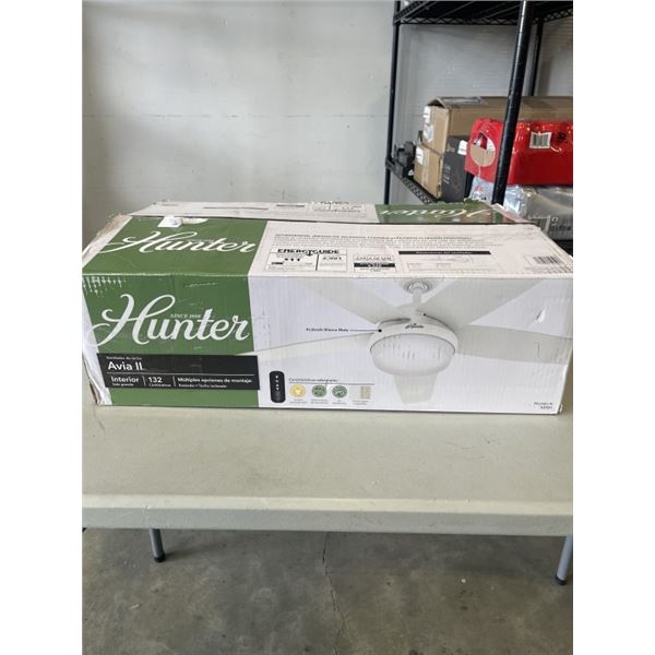 AS NEW HUNTER AVIA II 52 INCH INDOOR CEILING FAN FIXTURE