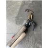 Image 4 : BUNDLE OF SHOVELS