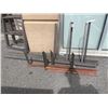 Image 2 : LOT OF METAL CORNERS AND WALL SHELVING BRACKETS