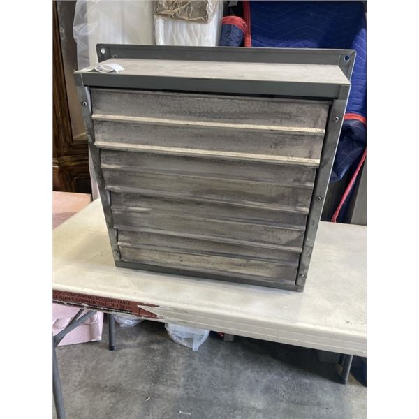20IN SHOP FAN - WORKING