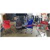 Image 1 : 5 FOLDING CAMP CHAIRS