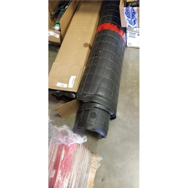 MUDDY BUDDY TRUCK MATS