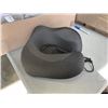 Image 3 : 9 NEW MLVOC BLACK MEMORY FOAM COMPRESSABLE TRAVEL PILLOW