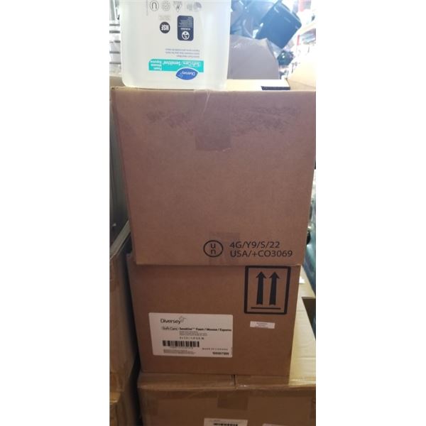 2 CASES OF DIVERSEY SOFT CASE SENSITIVE FOAM HAND WASH, 6 X 1.3L POUCHES
