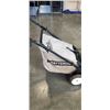 Image 2 : CRAFTSMAN 6.5HP GAS LAWNMOWER, RUNNING