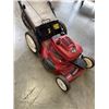 Image 4 : TORO SELF PROPELLED 6.5HP RECYCLER GAS LAWNMOWER, STARTS AND RUNS