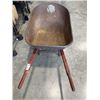 Image 1 : YARDWORKLS WHEELBARROW