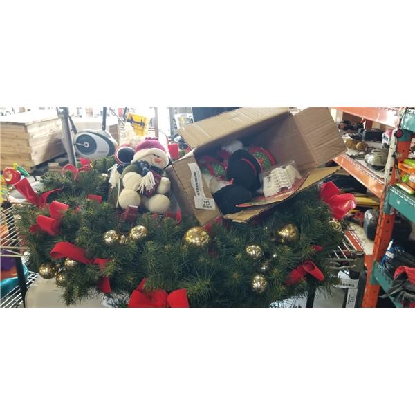 LARGE CHRISTMAS WREATH AND DECOR