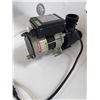 Image 5 : WHIRLPOOL BATH TUB AND WHIRLPOOL BATH PUMP MODEL WCA75