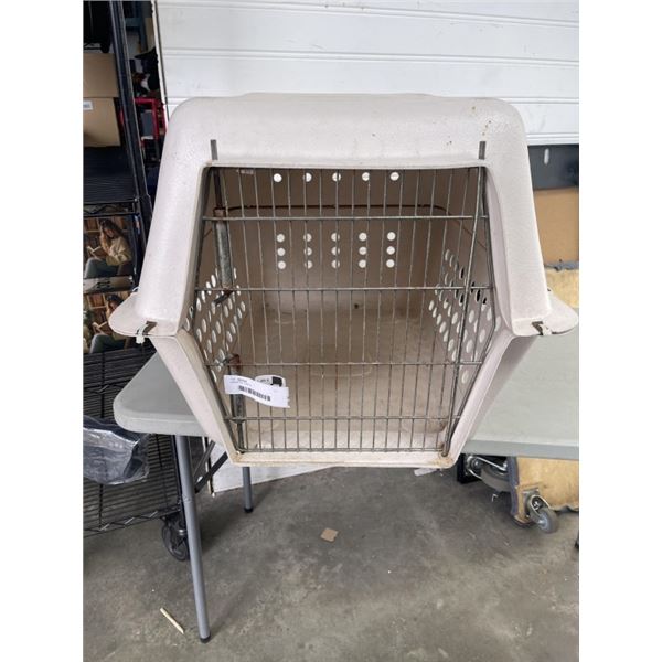 LARGE PET CRATE
