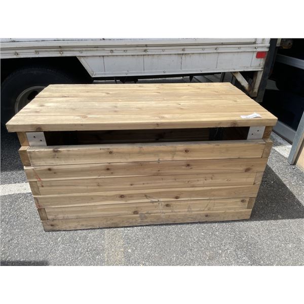WOOD STORAGE BOX