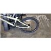 Image 3 : SUPERCYCLE GNAR BMX BIKE
