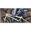 Image 4 : SUPERCYCLE GNAR BMX BIKE
