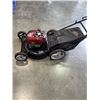 Image 2 : CRAFTSMAN 21 INCH BRIGGS AND STRATON LAWNMOWER, RUNS