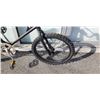 Image 4 : BLACK NO NAME BMX BIKE