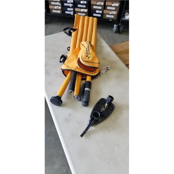 JOHNSON PRO LASER LEVEL TRIPOD, COMPLETE