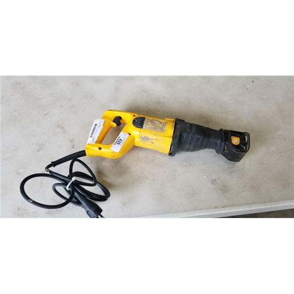 DEWALT DW304P RECIPROCATING SAWS ALL, TESTED WORKING