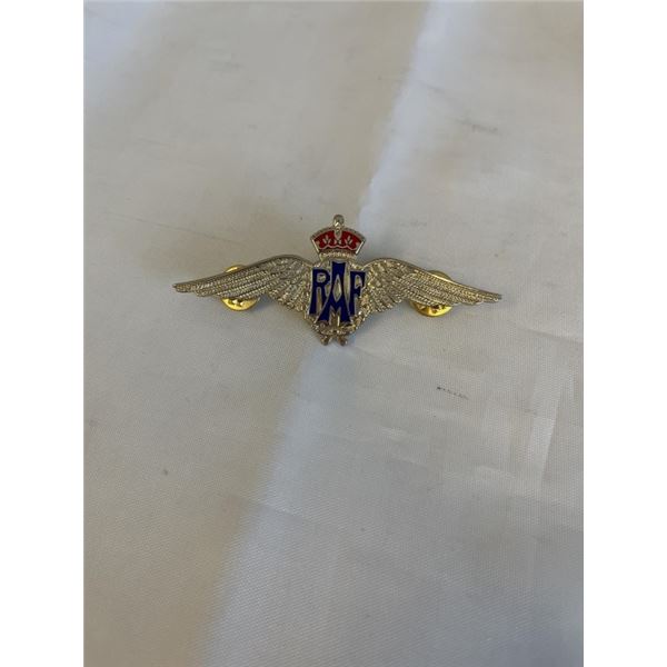 RARE RAF WING BADGE