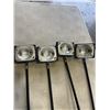Image 2 : 4 120 VOLT HALOGEN LAMPS