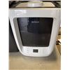 Image 2 : WINIX COOL MIST HUMIDIFIER AND INSIGNIA SIX SHEET PAPER SHREDDER BOTH WORKING