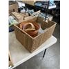 Image 2 : TRAY OF COLLECTIBLES AND WICKER BASKETS