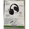 Image 2 : BELKIN SOUNDFORM ADAPT WIRELSS OVER EAR HEADET AND BELKIN BOOSTCHARGE WALL CHARGER WITH PPS