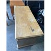 Image 4 : VINTAGE DESK W/ CHAIR