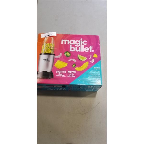 MAGIC BULLET 17-PIECE BLENDER AS NEW WORKING