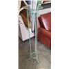 Image 3 : DECORATIVE METAL AND GLASS FLOWER STAND
