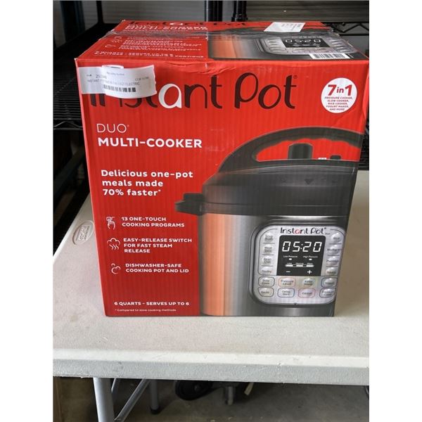 INSTANT POT DUO V5 7-IN-1 6QT ELECTRIC PRESSURE COOKER - TESTED WORKING, RETAIL $159
